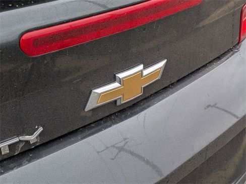 Used 2017 Chevrolet Camaro SS image 9