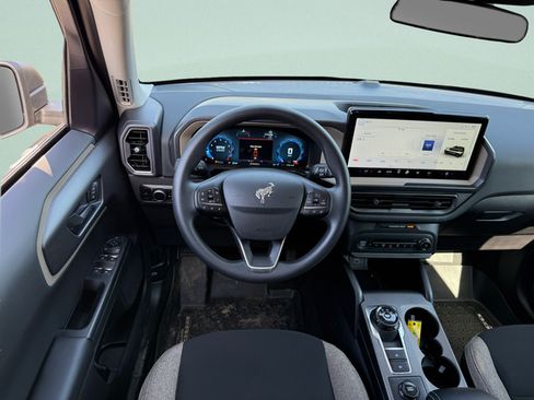 Used 2025 Ford Bronco Sport Big Bend AWD/4WD image 7