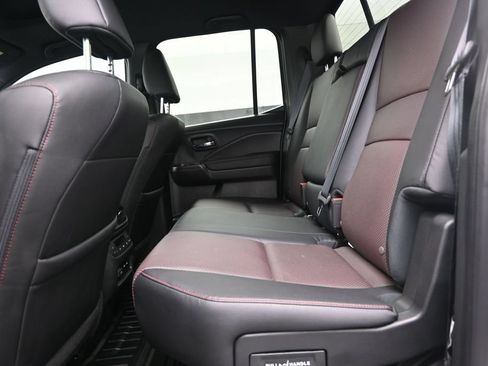 Certified 2026 Honda Ridgeline Black Edition image 18