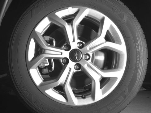 Used 2025 Jeep Compass Latitude image 12