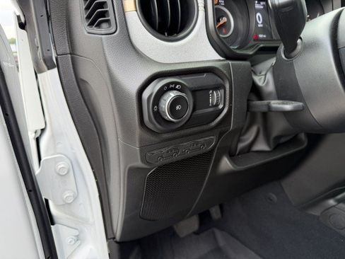 Used 2026 Jeep Wrangler Unlimited Sport AWD/4WD image 16
