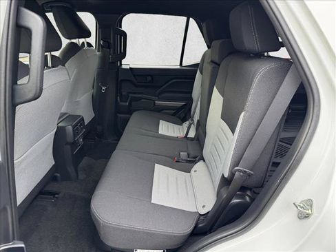Certified 2025 Toyota 4Runner TRD Off-Road AWD/4WD image 17