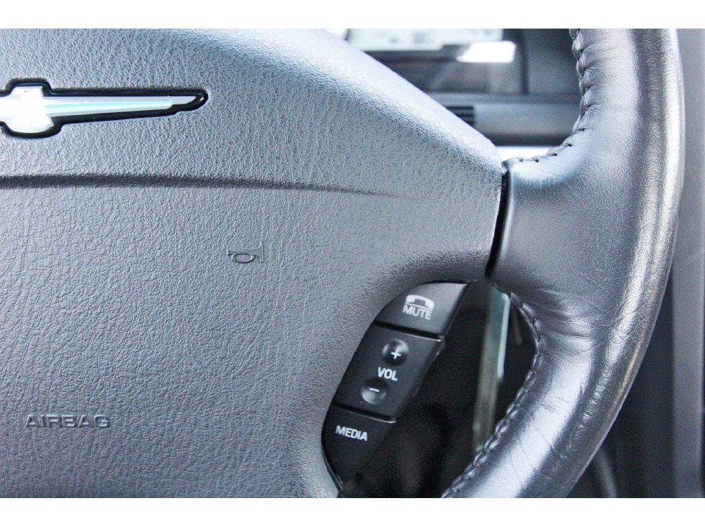 Used 2002 Ford Thunderbird RWD image 13