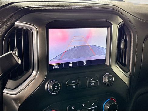 Used 2019 Chevrolet Silverado 1500 LTZ w/ LTZ Convenience Package image 17