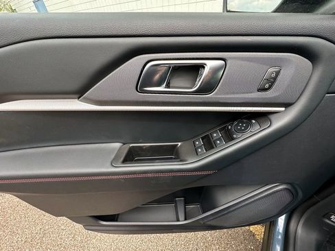 New 2026 Ford Explorer ST-Line AWD/4WD image 17