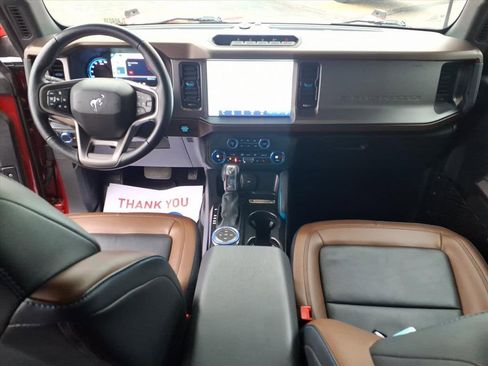 Used 2023 Ford Bronco Outer Banks w/ Sasquatch Package image 30