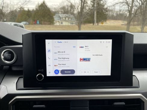 Certified 2025 Toyota 4Runner SR5 image 17