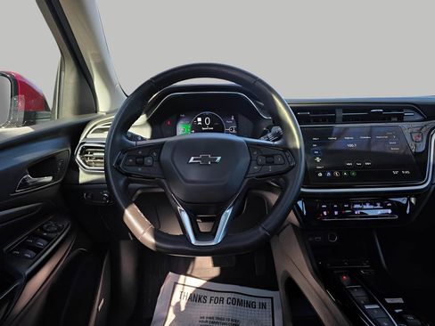 Used 2023 Chevrolet Bolt EUV Premier w/ Sun & Sound Package image 19