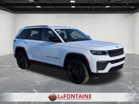 New 2026 Jeep Grand Cherokee Limited w/ Limited Altitude Package AWD/4WD image 7