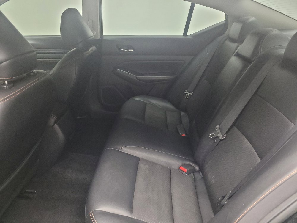 Used 2019 Nissan Altima 2.5 SR FWD image 18