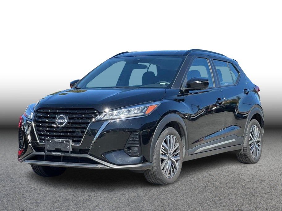 Used 2024 Nissan Kicks SR FWD image 1