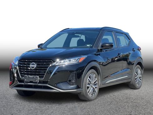 Used 2024 Nissan Kicks SR FWD image 1