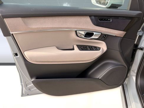 New 2026 Volvo XC90 B6 Plus w/ Protection Package Premier AWD/4WD image 22
