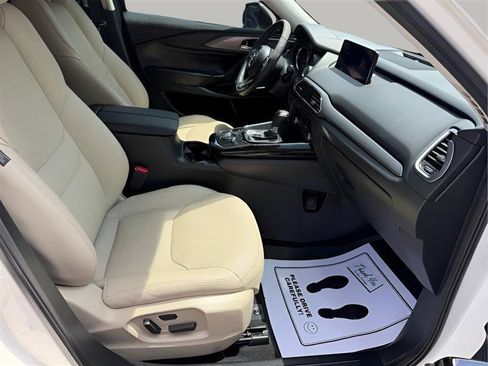 Used 2021 MAZDA CX-9 Touring FWD image 27