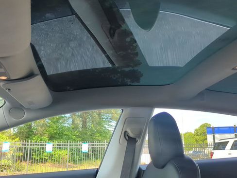 Used 2018 Tesla Model 3 Long Range image 20