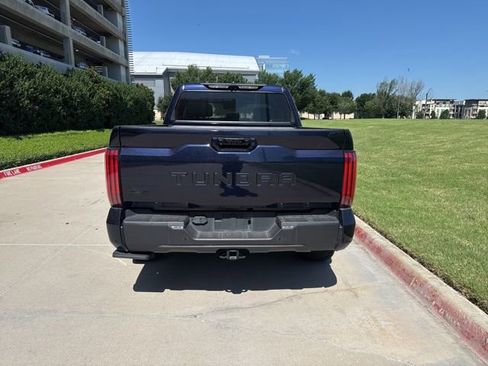 Used 2024 Toyota Tundra Limited AWD/4WD image 6