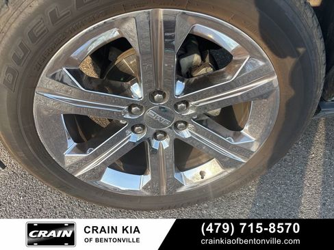 Used 2018 GMC Yukon XL Denali w/ Denali Ultimate Package image 8