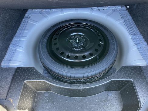 Used 2019 Chevrolet Impala LS image 36