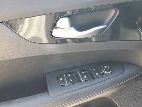 Certified 2023 Kia Forte GT-Line w/ GT-Line Premium Package image 17