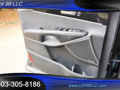 Used 2019 Kia Sorento SX image 25