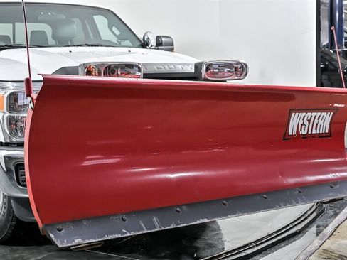 Used 2015 Ford F350 XL w/ Power Equipment Group image 2