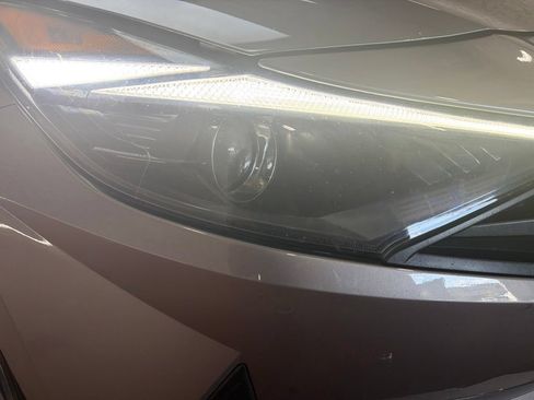 Certified 2023 Hyundai Elantra SEL w/ Convenience Package FWD image 9