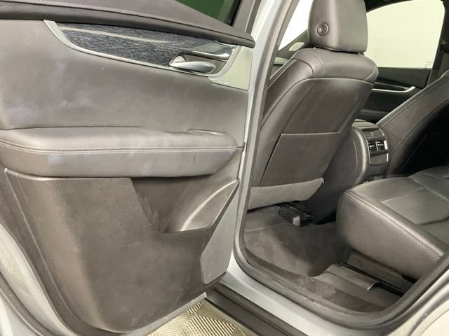 Used 2023 Cadillac XT5 Premium Luxury FWD image 18