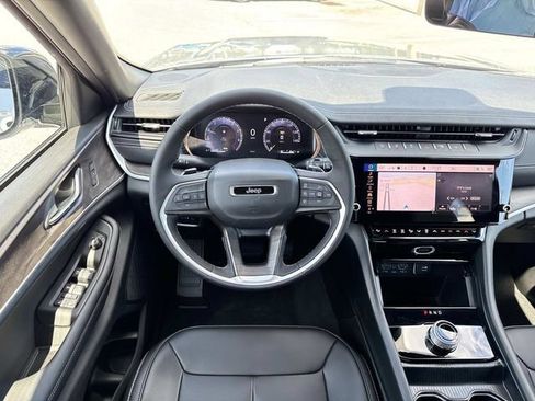 New 2026 Jeep Grand Cherokee Limited w/ Limited Altitude Package RWD image 13