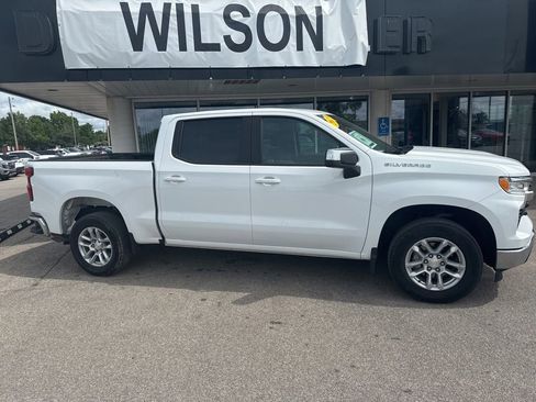 Used 2023 Chevrolet Silverado 1500 LT AWD/4WD image 1