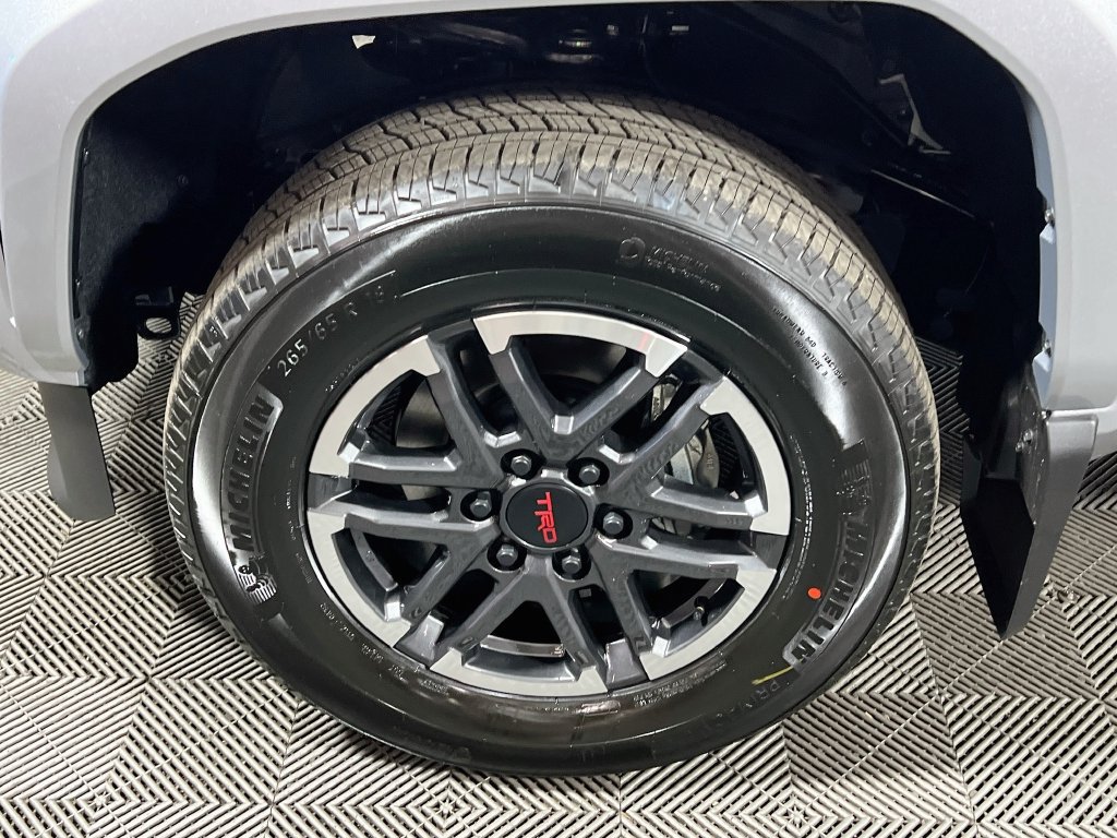 Certified 2026 Toyota Tacoma TRD Sport AWD/4WD image 24