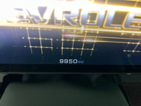 Used 2024 Chevrolet Traverse RS image 33