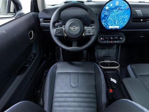 Certified 2025 MINI Cooper 2-Door Hardtop image 4