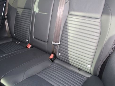 Used 2025 Land Rover Discovery Sport S image 24