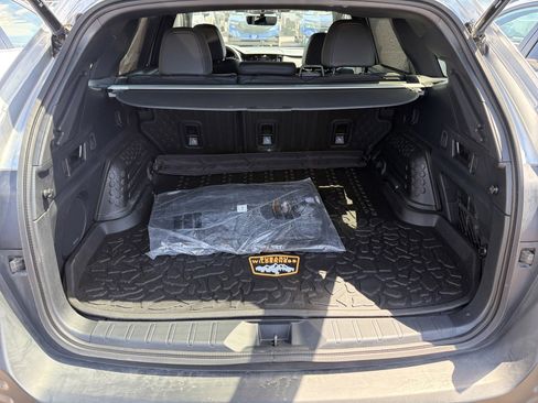 Used 2025 Subaru Outback Wilderness AWD/4WD image 20