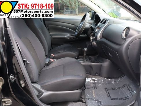 Used 2012 Nissan Versa SV w/ Convenience Pkg FWD image 18