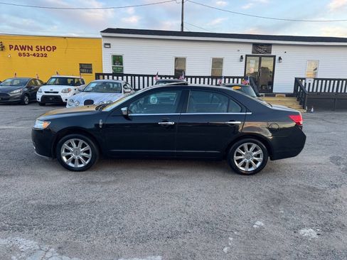 Used 2012 Lincoln MKZ Base AWD 4dr Sedan image 4