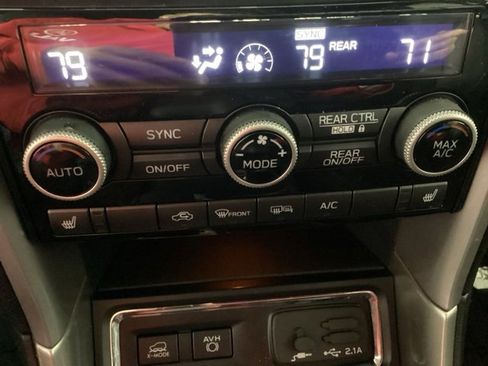 Certified 2022 Subaru Ascent Premium w/ Convenience Package image 22