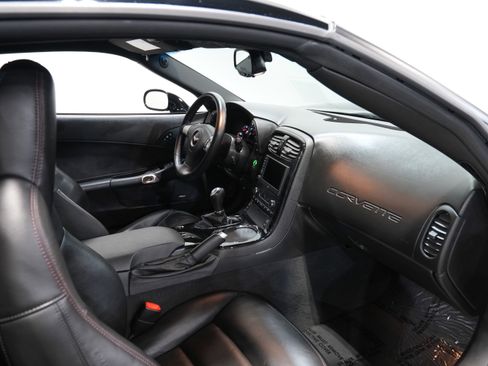 Used 2008 Chevrolet Corvette Z06 w/ Preferred Equipment Group image 31