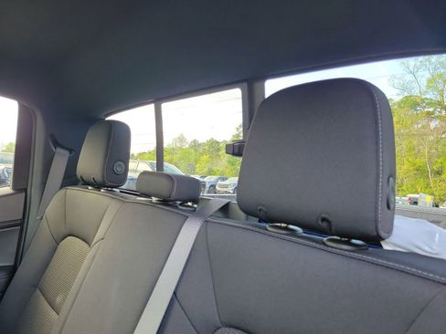 New 2026 GMC Canyon Elevation w/ Convenience Package RWD image 12