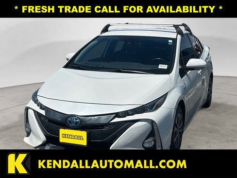 Used 2020 Toyota Prius Prime Limited FWD image 1