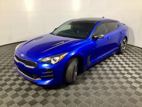 Used 2020 Kia Stinger GT-Line w/ Sun & Sound Package image 10