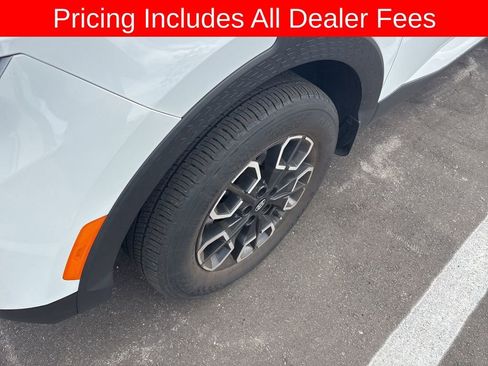 Used 2023 Hyundai Santa Cruz SEL FWD image 5
