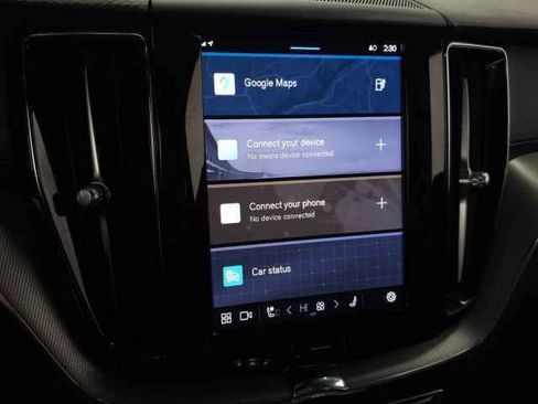 Certified 2024 Volvo XC60 T8 Ultimate w/ Protection Package Premier image 28