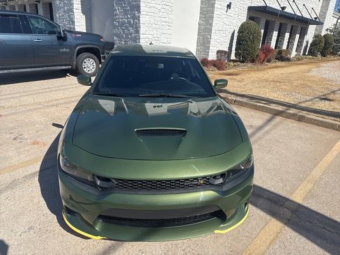 Used 2022 Dodge Charger Scat Pack w/ Plus Group image 12