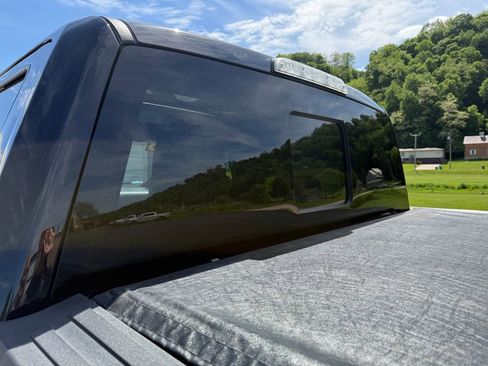 Used 2018 Ford F150 Raptor w/ Equipment Group 802A Luxury AWD/4WD image 13