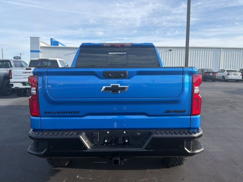 Used 2026 Chevrolet Silverado 1500 ZR2 w/ Dark Appearance Package image 5