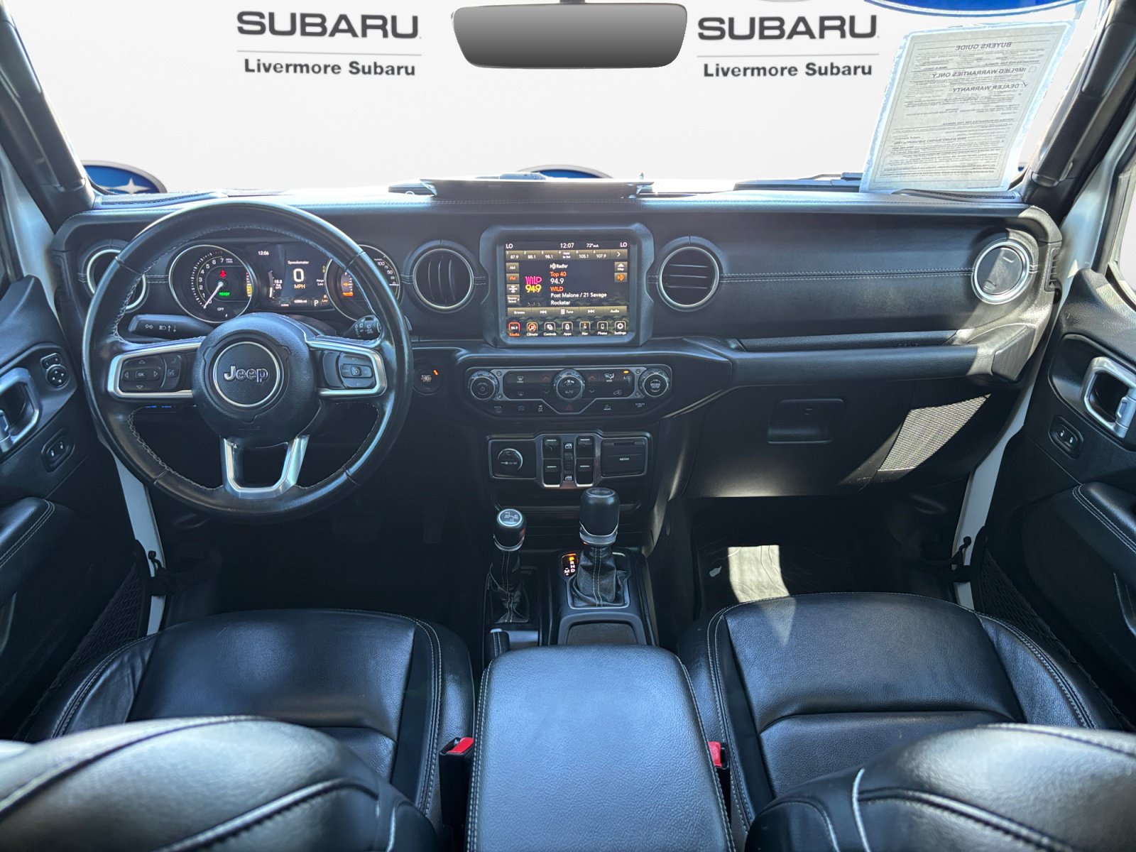 Used 2022 Jeep Wrangler Unlimited Sahara AWD/4WD image 13