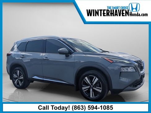 Used 2021 Nissan Rogue SL FWD image 1