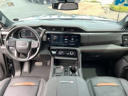 Certified 2024 GMC Sierra 2500 AT4 AWD/4WD image 14