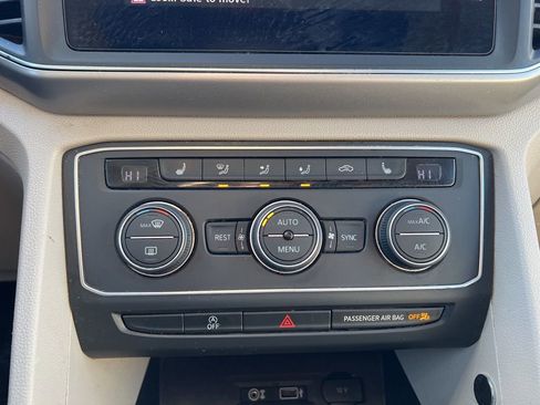 Used 2019 Volkswagen Atlas SE image 21